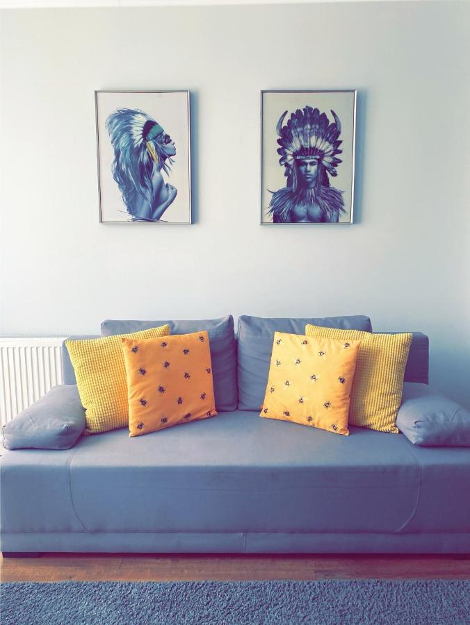 Apartament Na Teczowej Wrocław Exteriör bild